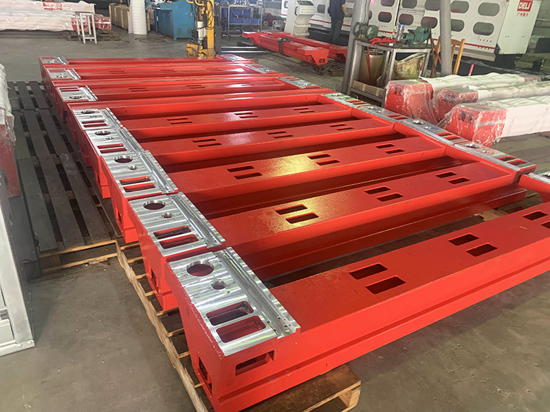 激光機(jī)龍門架加工成品