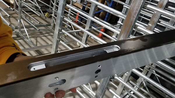 德力數控與佛山市新豪軒門業合作